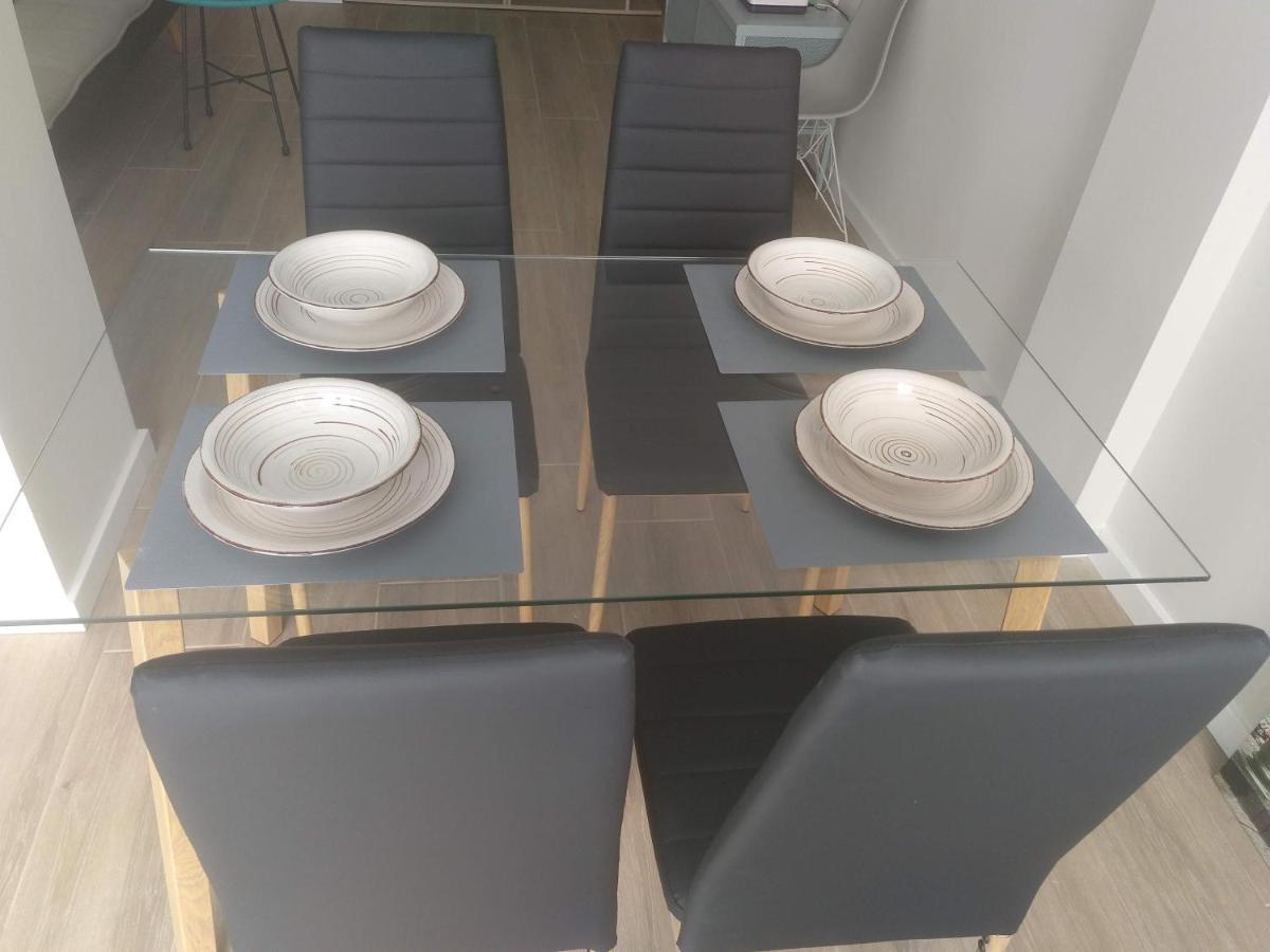 Apartamento Moderno De 70 Metros A 300 Metros De La Playa Valencia Kültér fotó